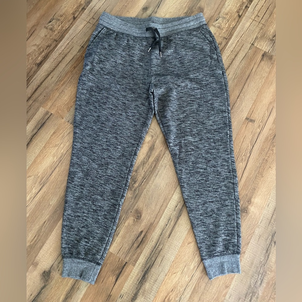 Old Navy sweat pant joggers, size Large.